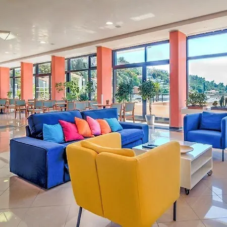 Amfora 3* ラバック