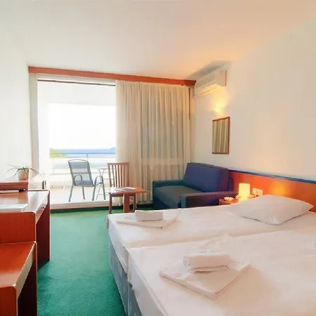 Amfora ホテル ラバック