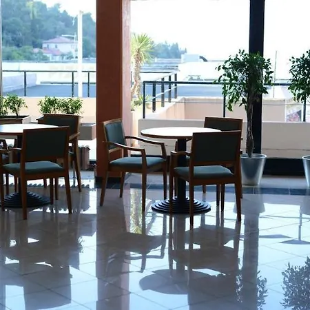 Amfora ホテル ラバック